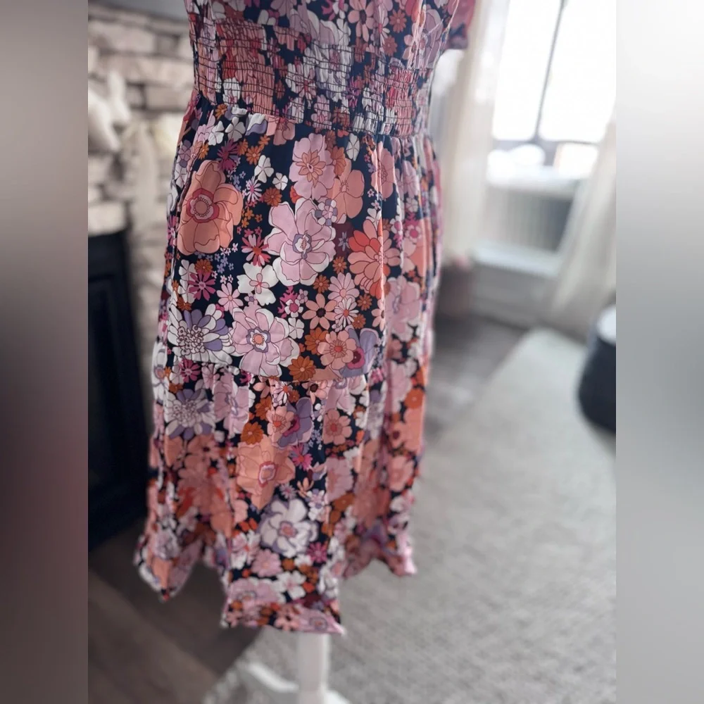 NEW WITH TAGS Small Floral Smocked Waist Puff Sleeve Dress - Multi